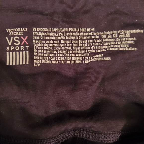 Victoria's Secret VSX Sport | Navy Knockout Capri - Picture 3 of 5